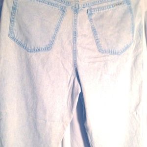 Bill Blass Designer Jeans! Women's 14 Light Denim